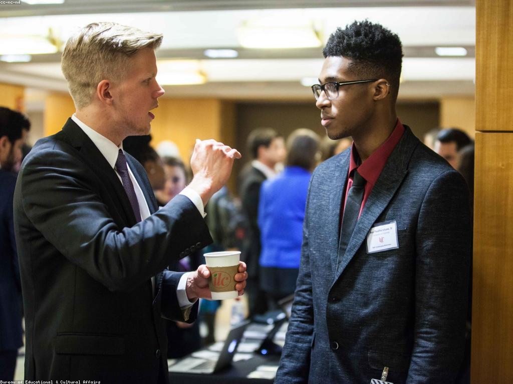 តួនាទី​របស់​ការប្រកួតគុណភាព​ក្នុង​ការ​អភិវឌ្ឍន៍​សង្គម