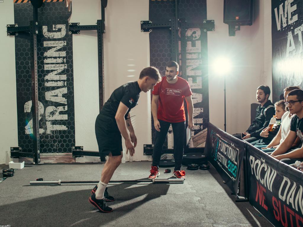 អត្ថប្រយោជន៍នៃការវាយតម្លៃក្នុងការអភិវឌ្ឍស្ថាប័ន